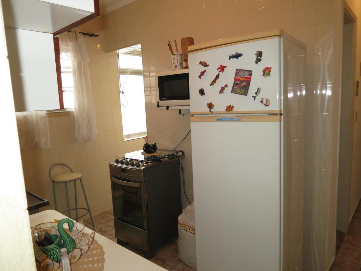 Apto Canto Do Forte - Praia Grande - Local Privilegiado - 100 Metros Da Praia - Internet Inclusa Ngoại thất bức ảnh