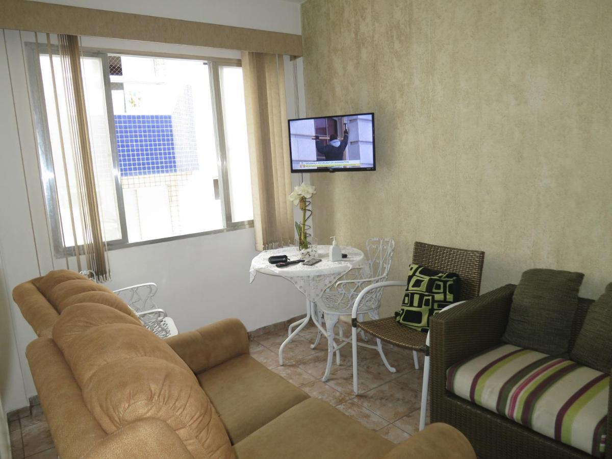 Apto Canto Do Forte - Praia Grande - Local Privilegiado - 100 Metros Da Praia - Internet Inclusa Ngoại thất bức ảnh