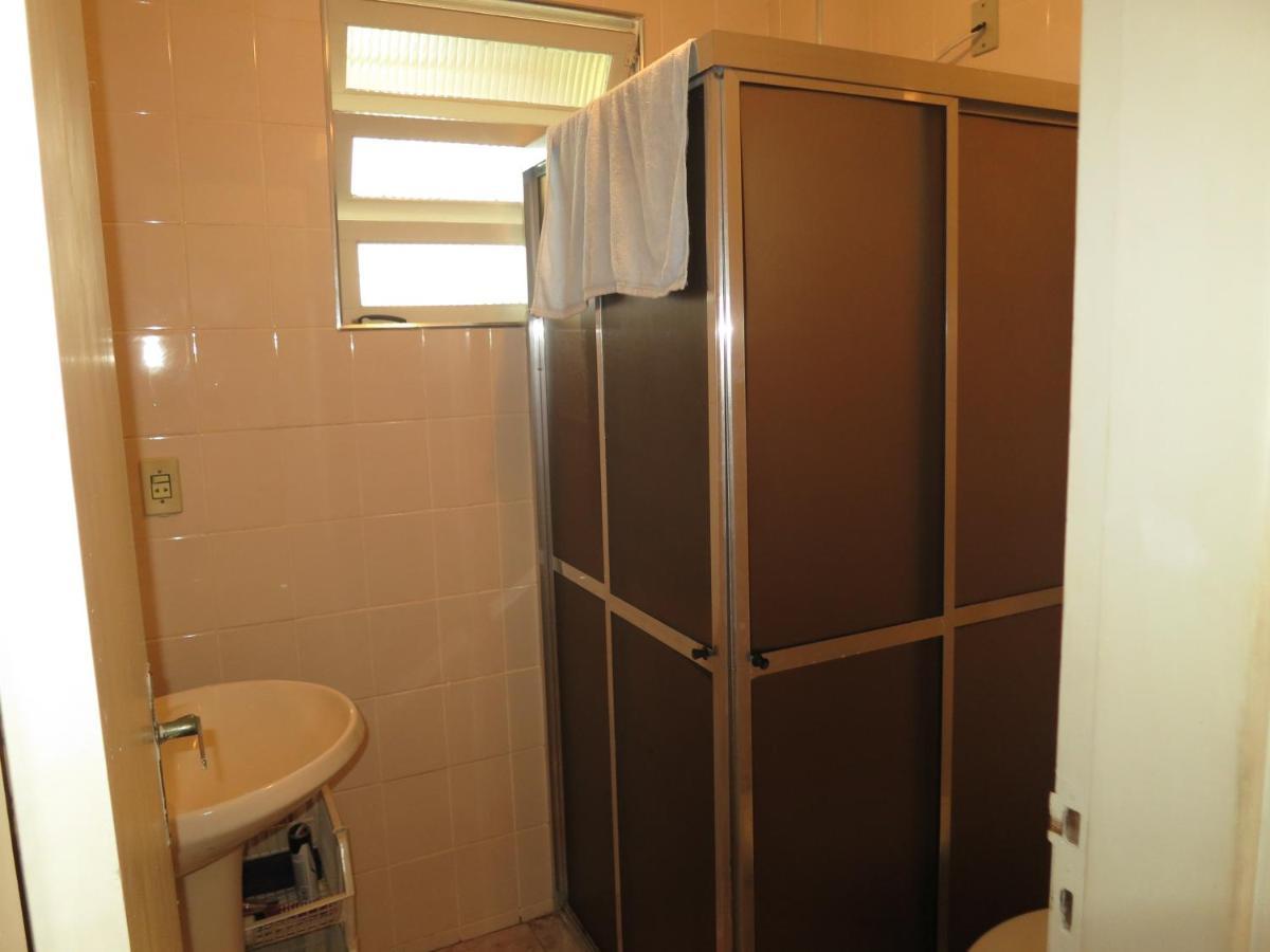Apto Canto Do Forte - Praia Grande - Local Privilegiado - 100 Metros Da Praia - Internet Inclusa Ngoại thất bức ảnh
