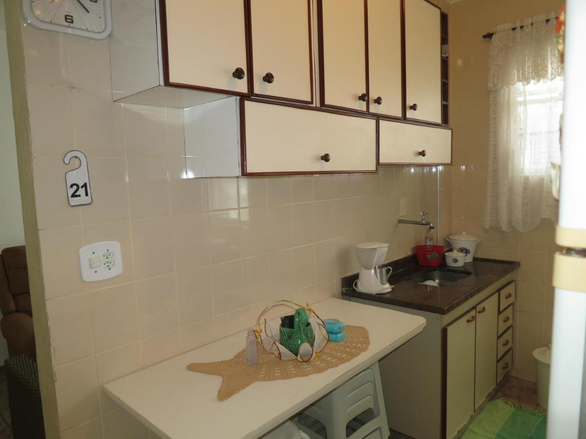 Apto Canto Do Forte - Praia Grande - Local Privilegiado - 100 Metros Da Praia - Internet Inclusa Ngoại thất bức ảnh